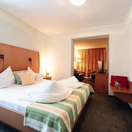 Restaurant Mohren Hotel 4*